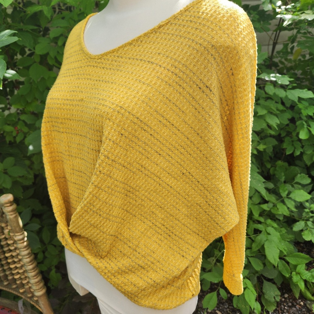 Lord & Taylor‎ Design Lab Mustard Yellow Knit Twist Front Dolman Top